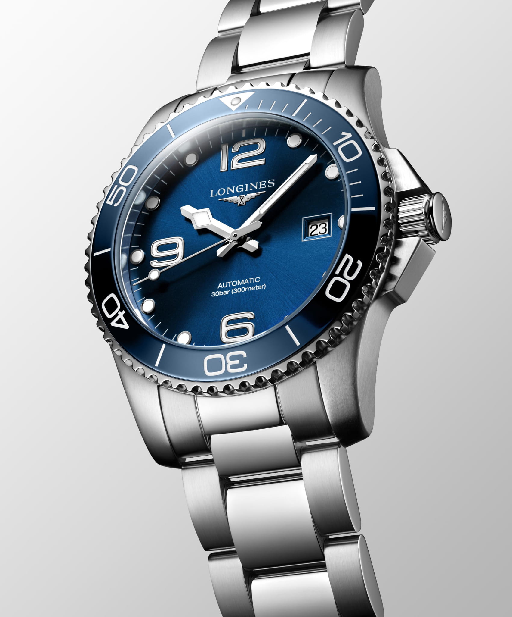 Longines Longines HydroConquest L3.781.4.96.6  — детали корпуса и нержавеющая сталь